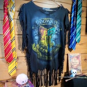 Harry Potter Hogwarts Crest T-shirt - Hand Altered